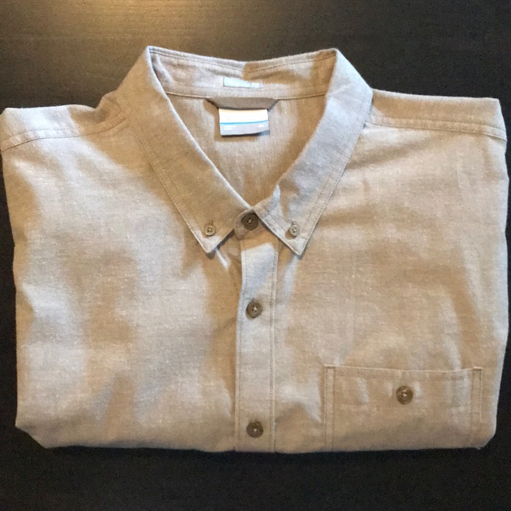Columbia Sportswear Long Sleeve Button Down - XL